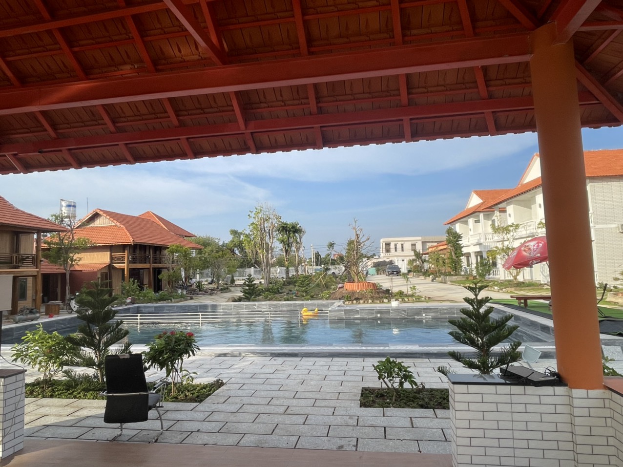 Review Tommy Resort Hồ Tràm hồ bơi